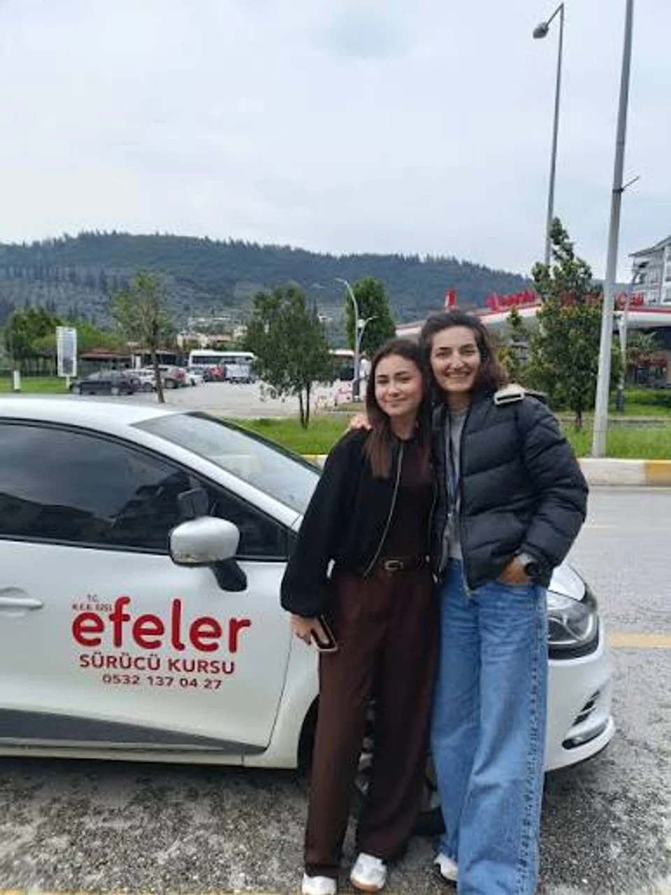 Efeler Sürücü Kursu — Parkurda Biz, 2